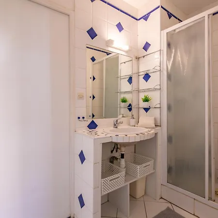Apartman Les Boucaniers By Interhome Sainte-Maxime